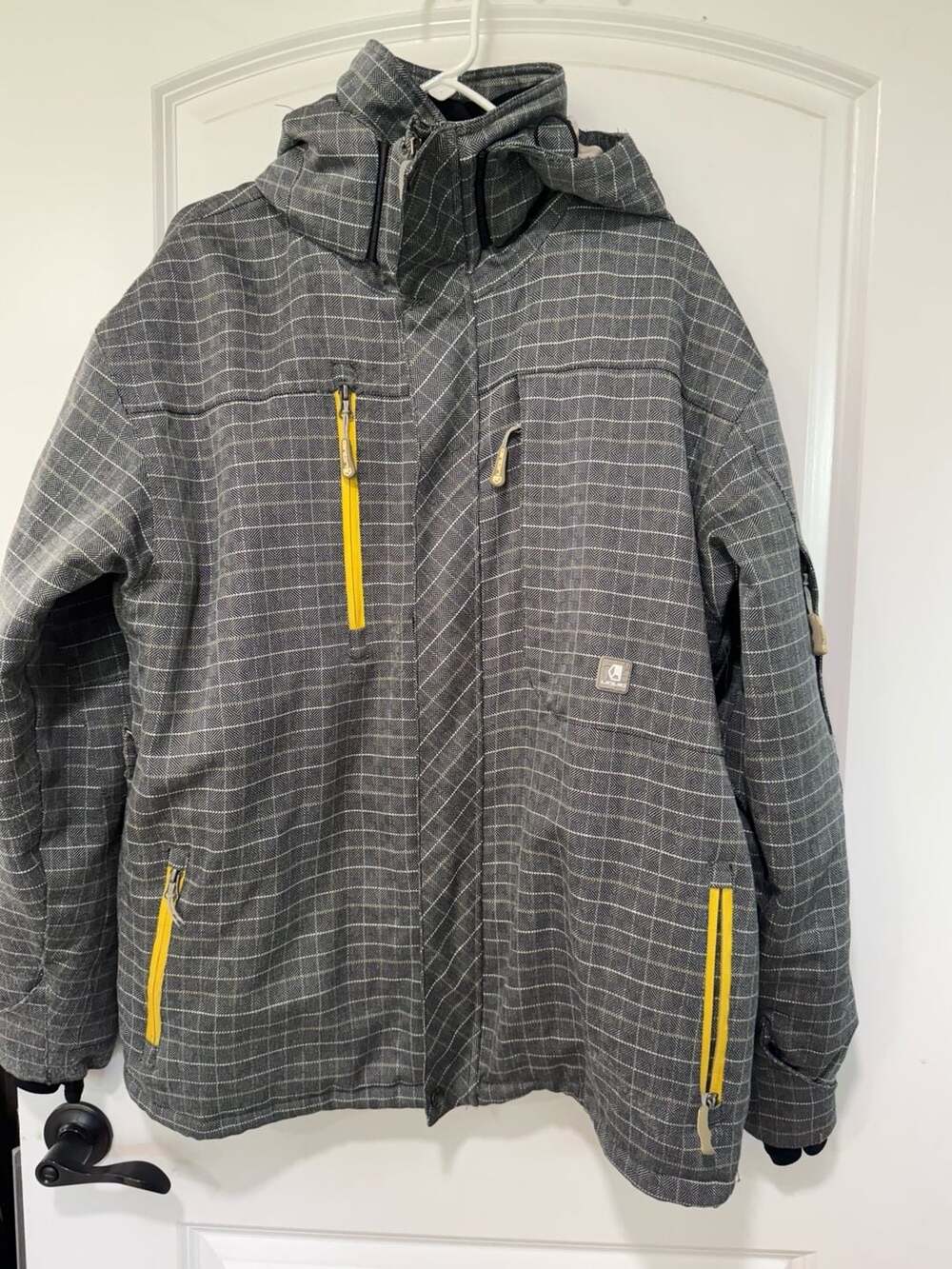 Liquid Quattro 10000mm Waterproof Ski Snowboard Jacket Gray Plaid Men’s M